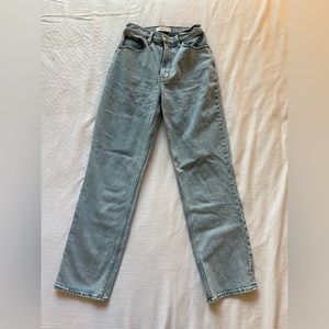 Abercrombie & Fitch curve love ultra high rise 90s straight Jean